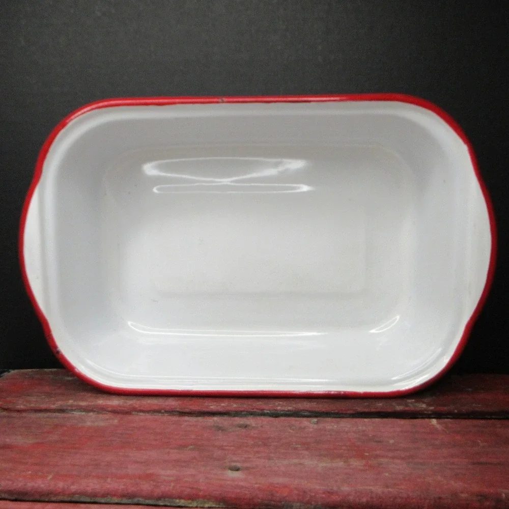 Vintage White Enamelware Rectangular Pan Red Rim Primitive Farmhouse Decor